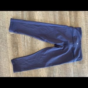 Lululemon Crop Leggings Size 6-8